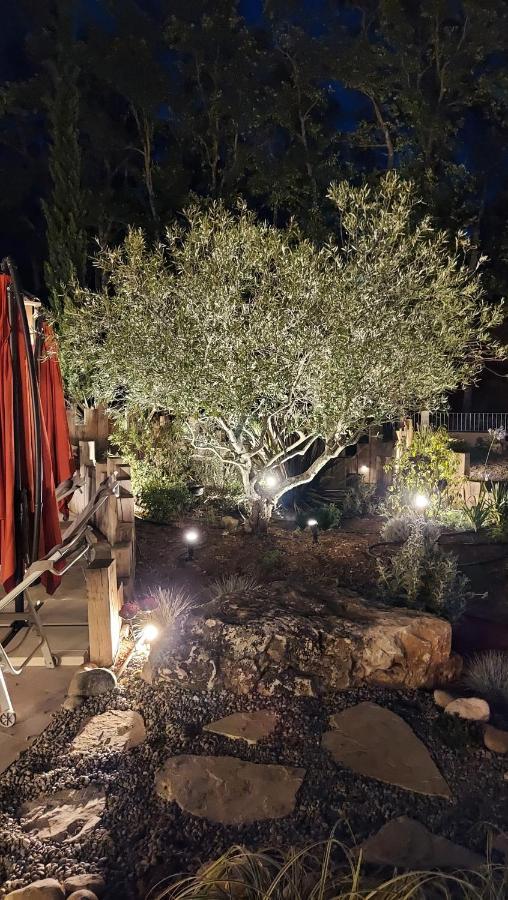 Régusse Le Mas Provencal מראה חיצוני תמונה